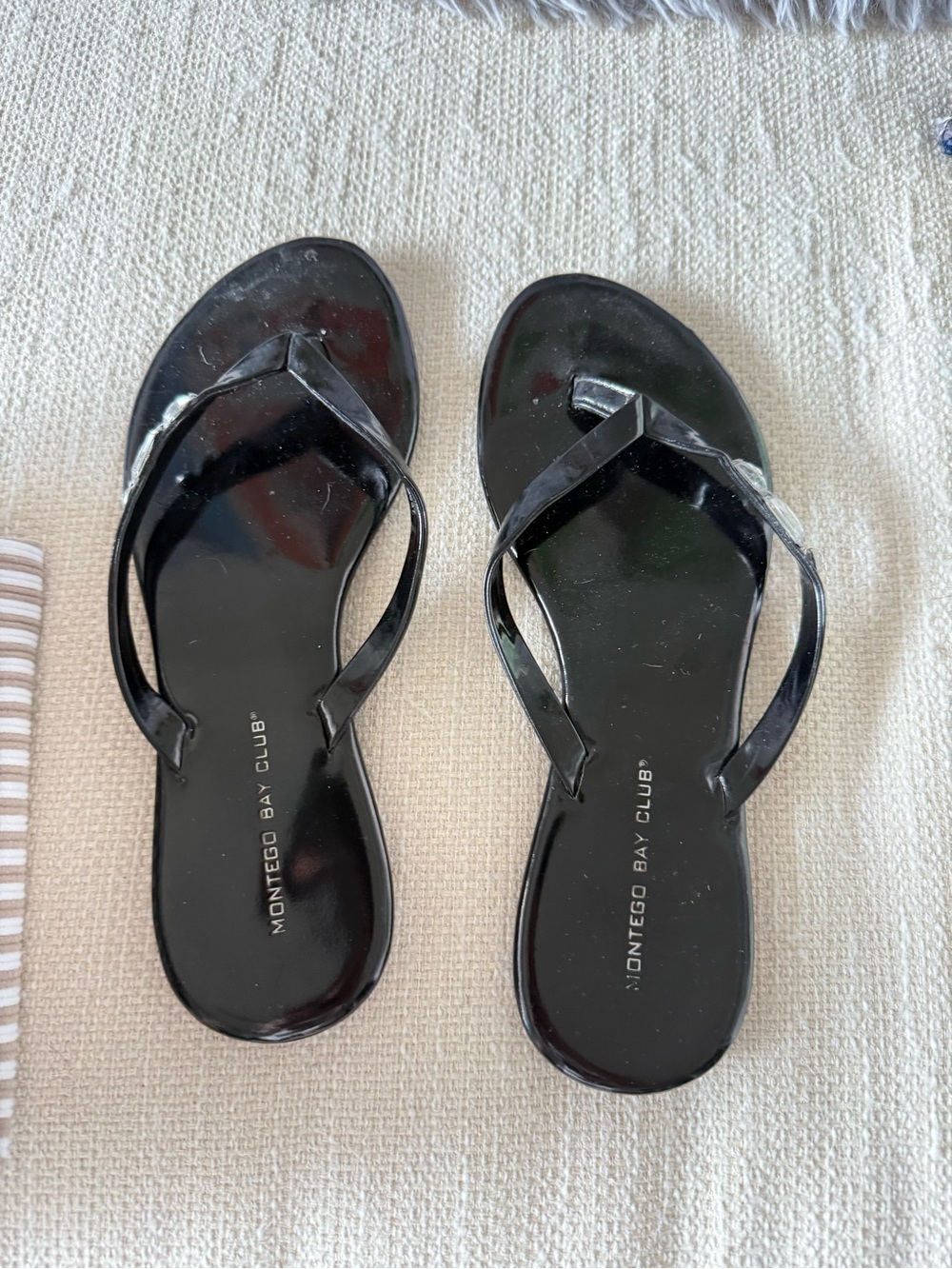 Montego Bay Club Black Glossy Jelly Flip Flops